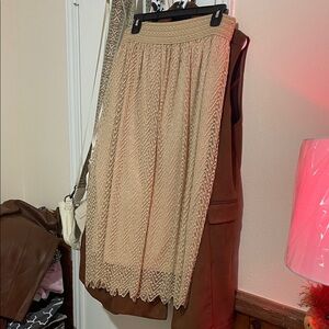 Metro Wear Beige Lace Midi Skirt